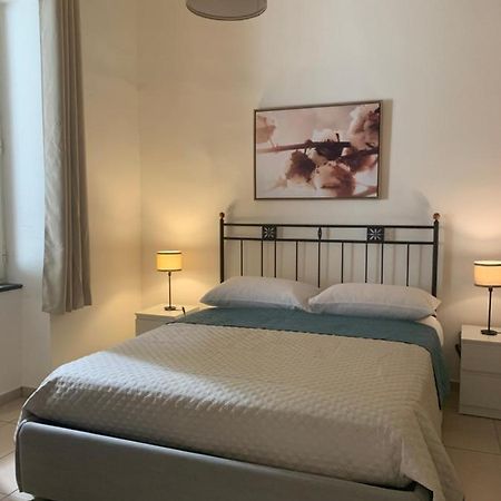 Stabiae Blu Apartment カステッランマーレ・ディ・スタービア エクステリア 写真