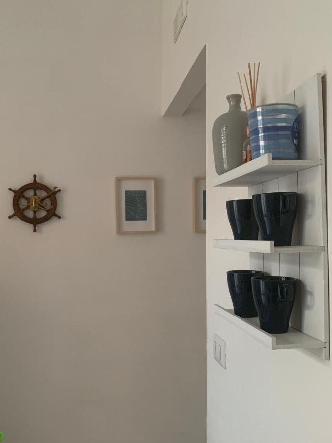 Stabiae Blu Apartment カステッランマーレ・ディ・スタービア エクステリア 写真